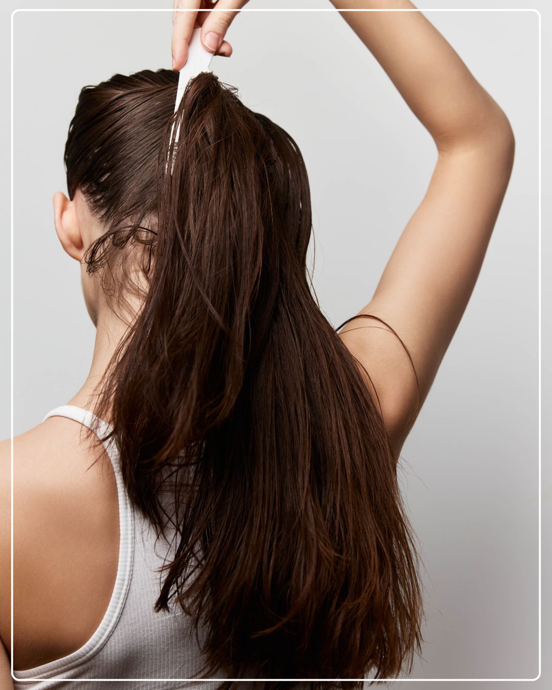 Promotes Thicker, Fuller-Looking Hair