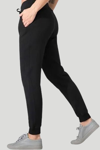 Workout &amp; lounge joggers with deep side pockets