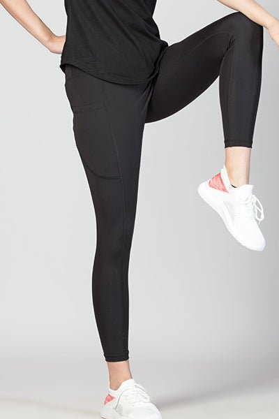 High-waist workout leggings with side pockets